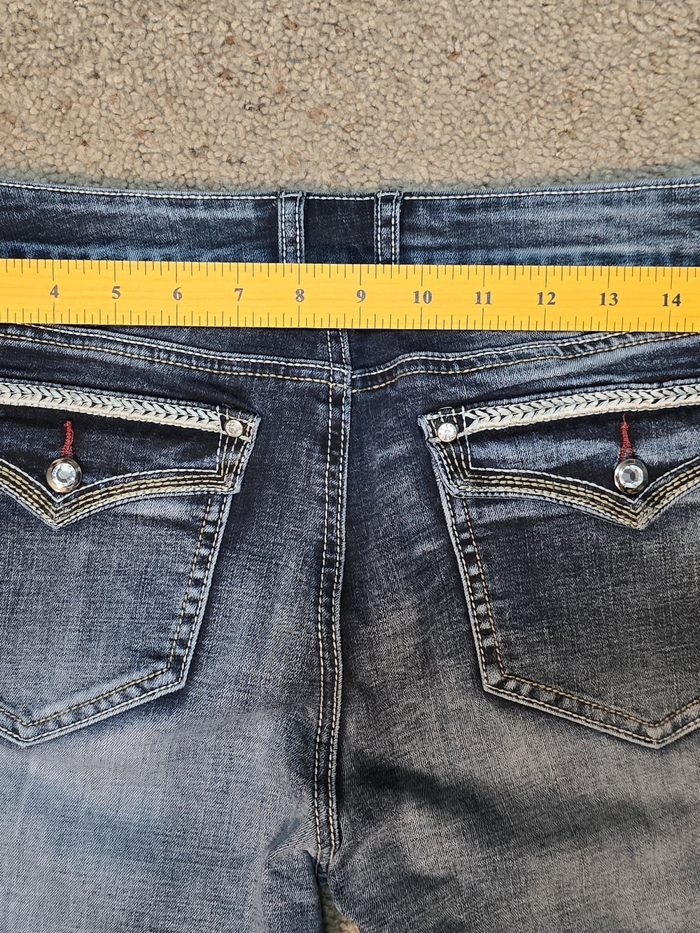 ✨ FLAMINGALS Rhinestone & Embroidered Mid-Rise Bootcut - Large - Picture 7 of 15